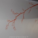 branchette de cerisier stylisée peinte à la main